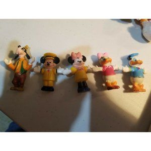 Disney PVC Miniatures Mickey Minnie Donald Daisy Goofy Collectible